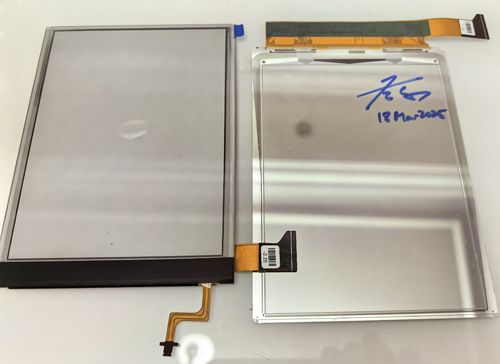 آخرین اخبار شرکت در مورد صفحه نمایش جوهر الکترونیک چیست؟ مزایا و معایب آن؟